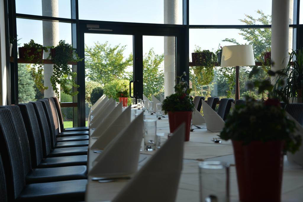 巴组尼酒店&Spa Kościerzyna 外观 照片