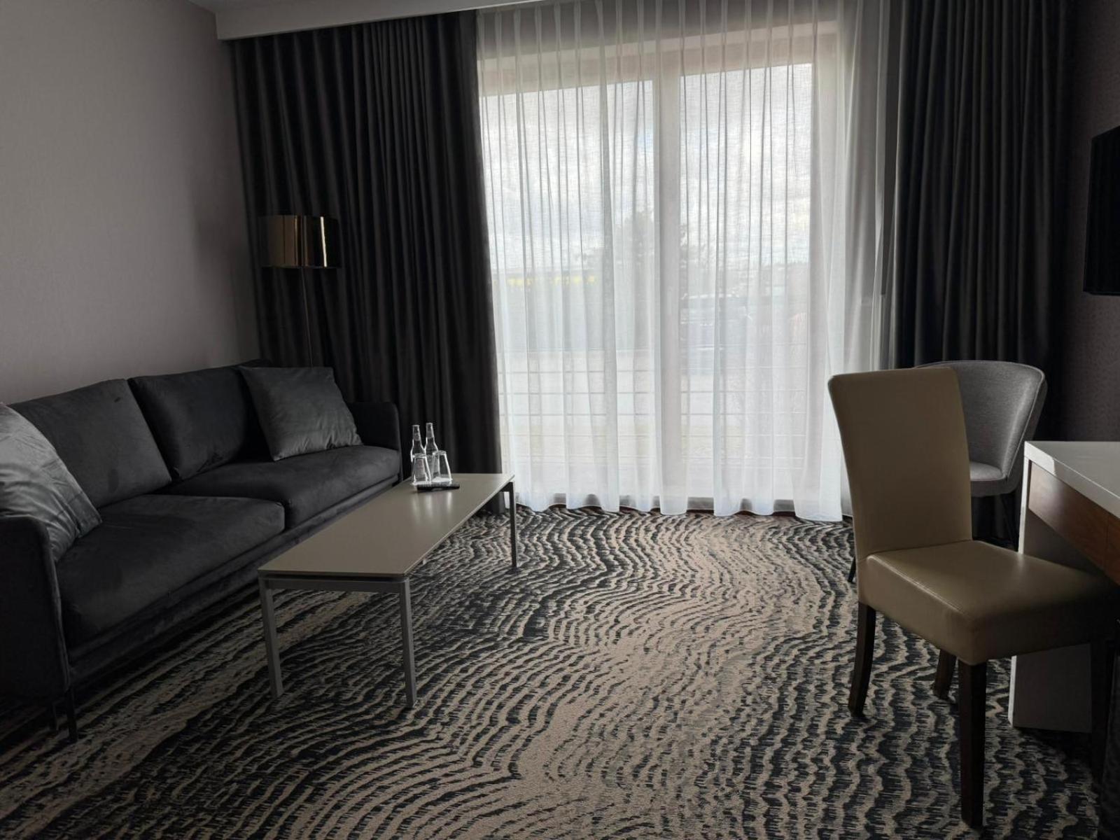 巴组尼酒店&Spa Kościerzyna 外观 照片
